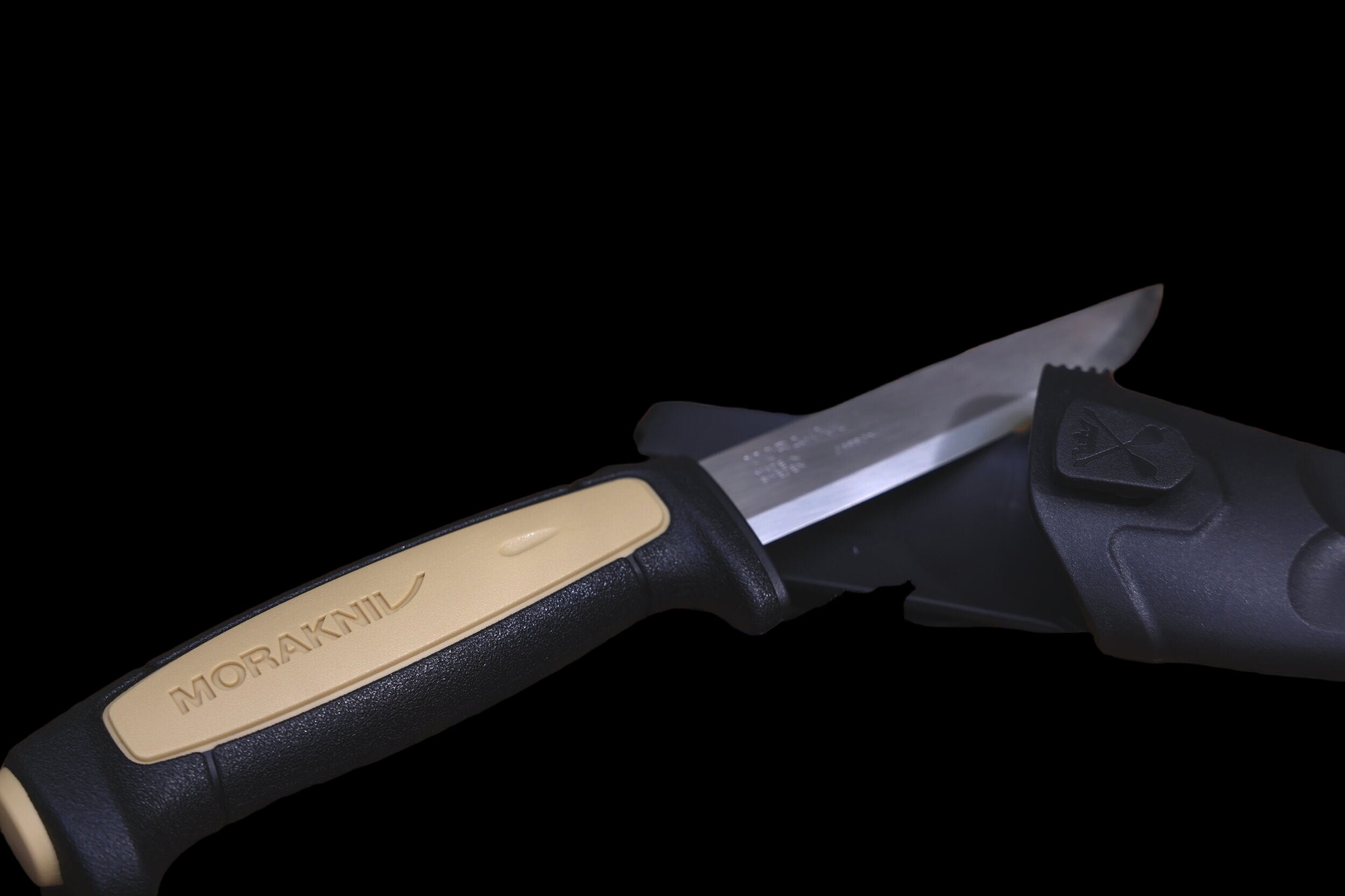 もり Mora® 511 Utility Camp Knife – Fowlers Makery and Mischief