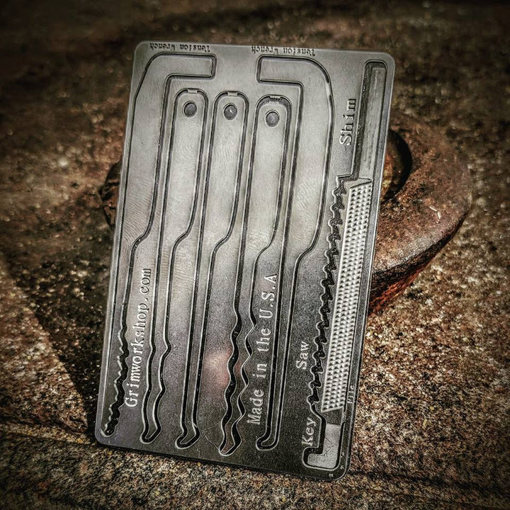 Grim Key Card : Credit Card Lock Pick Set and Escape Kit